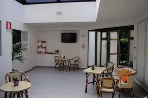 Holiday apartment with air conditioning and outdoor pool - Image 5