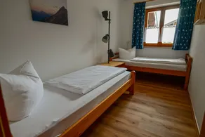 Vacation apartment no. 5, 2-4 persons, 47 sqm, 2 bedrooms, balcony - Image 5
