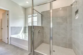 Pet friendly Home w Screened Patio in Newberry - Image 3