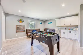 Soundside Dog Friendly Home w/ Hot Tub, Game Room, Tiki Bar, Screened Porch - Image 3