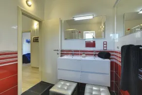 Luxury villa with private heated pool, outdoor sauna - Image 2