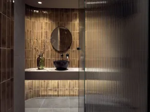 Leedas Deluxe Maisonette - Two Bedrooms - Image 3