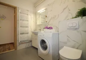 Holiday apartment in a quiet location near the beach - Image 4