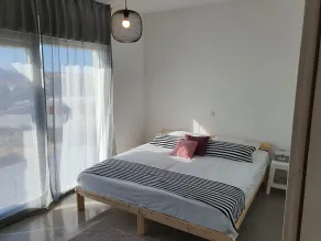 Summer holiday apartment- spacious sea view terrace- 2 min walk to the beach - Image 4