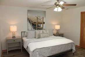 Toledo Bend Waterfront Retreat Private Dock, Sunset Bar, Sleeps 12 - Image 2