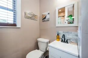 Pet Friendly Tiny Livin 3min from Cape Charles - Image 3