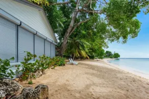 LA LUNE VILLA BARBADOS - Stunning beach house on Gibbs Beach with Jacuzzi - Image 4