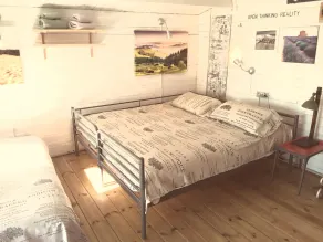 Self-catering, ocean views, walk to beaches. BBQs, secure parking, set in nature - Image 4