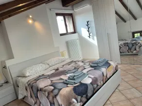 Apartment in country villa with traditional DOP vinegar cellar - Image 5