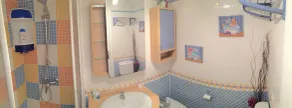 Erholsamer Strand 2BR Wohnung & Meerblick in Los Cristianos - Image 2