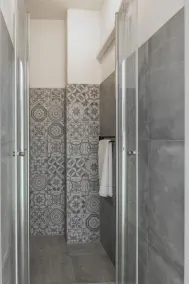 This apartment is a 1 bedroom(s), 1 bathrooms, located in Tilburg, . - Image 3