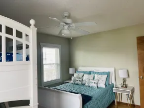 Family-Friendly Beach House w/ Ocean Views, Close Beach Access - Image 5