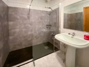 Wonderful  villa for 6 people with WIFI, TV, patio, pets allowed and panoramic view - Image 3