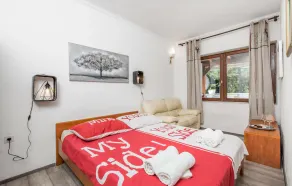 Gorgeous Apartment In Rijeka - Image 5