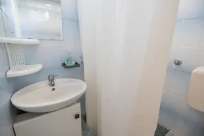 Agréable appartement de vacances avec jardin, terrasse et barbecue | Vue mer | Avec animaux admis - Image 4