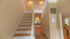 Eastern Way: 3300 'Classic East Hampton Home avec divertissement en plein air abondant et piscine chauffée en gunite - Image 2