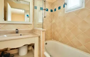 Maison climatisée 3 pièces 6 personnes - Sélection - Image 2
