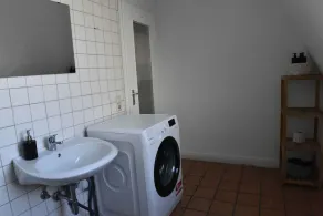 Luxuriöse großzügige Wohnung mit zwei Schlafzimmer - Image 3