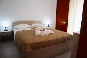 Fragkiskos Pool Apartment  — 5 min from the beach! - Image 4