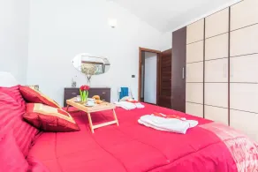 La Suara Manna - Happy Rentals - Image 2