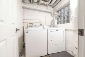 Spacious House ~3min walk WrigleyField~Free Prkg - Image 3