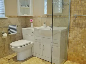 1 bedroom accommodation in Cuckfield, near Haywards Heath - Image 2