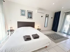 Magnifiquement calme, villa spacieuse de 4 chambres avec piscine privée - Image 5