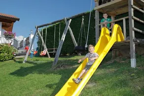 Chalet Obereggerhof.  För krävande stora familjer i utkanten av Schenna. - Image 3