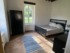 Chateau outbuildings next to a golf course in the Gâtinais en Brie region - Image 2