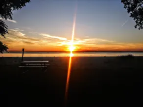 At Lake Huron Shore Sunrise View entire family Home with Beach - Image 4
