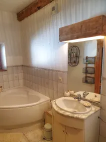 Chalet Jamoo, authentique ferme rénovée au coeur des Aravis - Image 4
