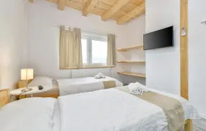 Four-Bedroom Holiday Home - Image 4