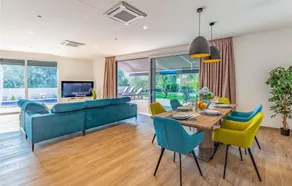 Gorgeous home in Porec - Image 4