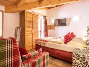 Group house with sauna in the heart of Kaprun - Image 5