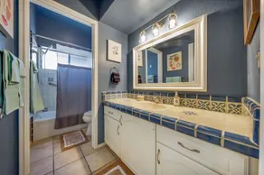 Cul-de-Sac / Fenced with Pool / Quiet / 3 BR 2 BA - Image 4