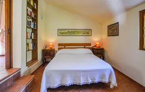 Lovely Home In Civitella Val Di Chian - Image 4
