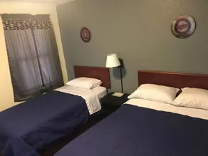 Newly Renovated Motel - Image 4