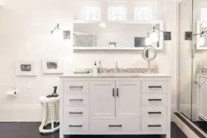 Pacific Heights Victorian Garden  Studio - Image 2