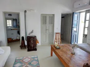 Sunny Winehouse. Stylish studio with big terrace and stunning sea - sunset views - Image 3
