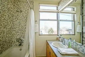 # 2-Mount Condo · Urban! Kunst! 1bd1ba Condo nær Old Town / Sawmill - Image 3