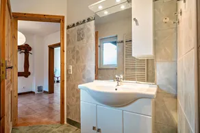 Apartamento 'Hof Verchen Nahe Kummerower See' com terraço privado, jardim privado e acesso Wi-Fi - Image 5