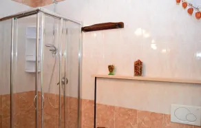 Hyggelig lejlighed i Cisterna d'Asti, Italien med sauna - Image 4