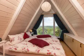 Cozy vacation home (70 sqm) for up to 4 people with winter garden on the edge of the forest - Image 4