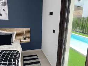 Modern villa with private pool, in the \"LA FINCA GOLF\" estate - Image 5