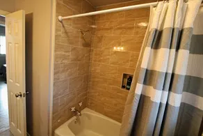 Remodeled Broken Arrow Home -Dogs OK -Safe Location -Fully Privacy Fenced Yard  - Image 5