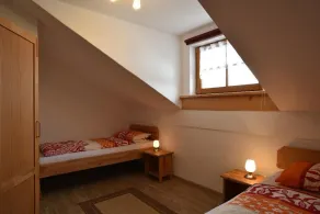 Ferienwohnung 4 mit 2 Schlafzimmern und Balkon - Image 3