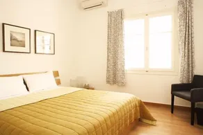 family friendly holiday home fully equipped a home away from home on Milos - Image 5