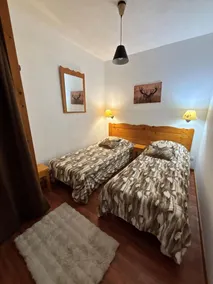 Bis 300m skipiste, 2te Etage, blick berg, schwimmbad, sauna, balkon, parkmöglichkeiten, fernseher - Image 3