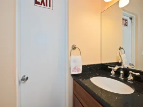 5 Mins to beach; 5BD, 4.5BA, Heated pool, Jacuzzi, Mini Golf, Tiki Huts. - Image 2