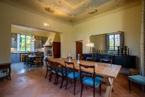 Exceptional charming villa with private pool and view - Image 3
